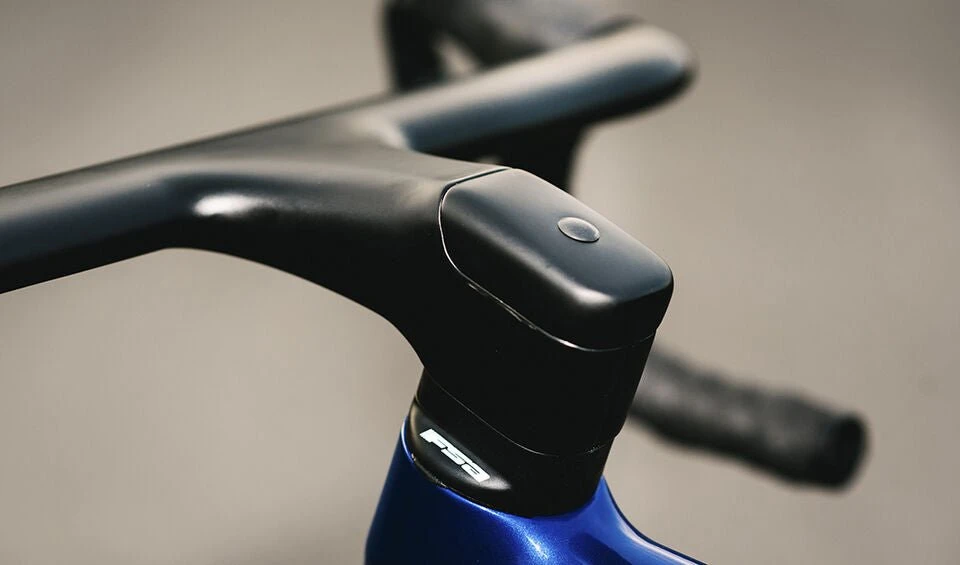 BH Bikes RS1 3.0 Aero Disc Brake Road Bike 11 Speed Shimano 105 6 BH Bikes RS1 3.0 Aero Disc Brake Road Bike 11 Speed Shimano 105 - Image 6