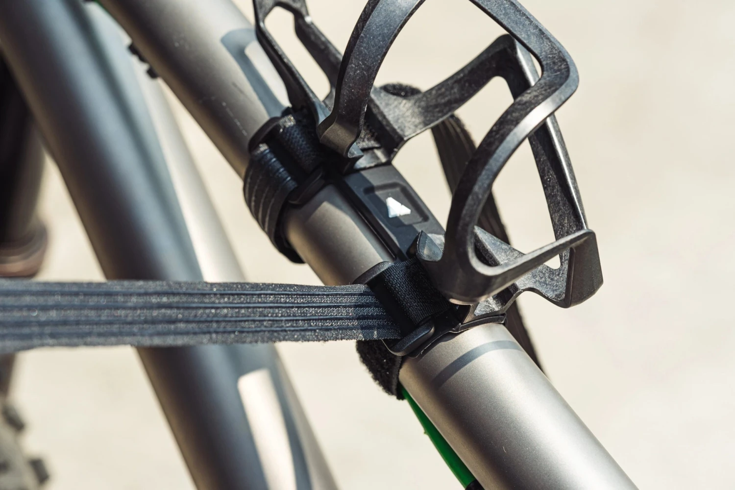 Granite AUX Carbon Bottle Cage With Strap Kit 5 Granite AUX Carbon Bottle Cage With Strap Kit - Image 5