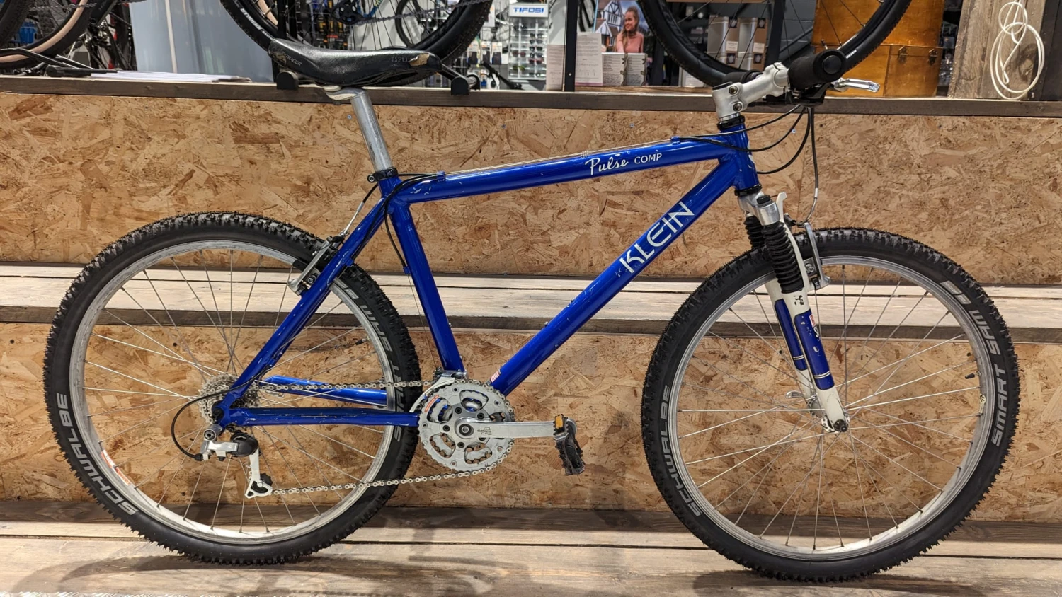 Preloved Klein Pulse Comp Vintage Hardtail MTB Blue 26" 17" 1 Preloved Klein Pulse Comp Vintage Hardtail MTB Blue 26" 17"