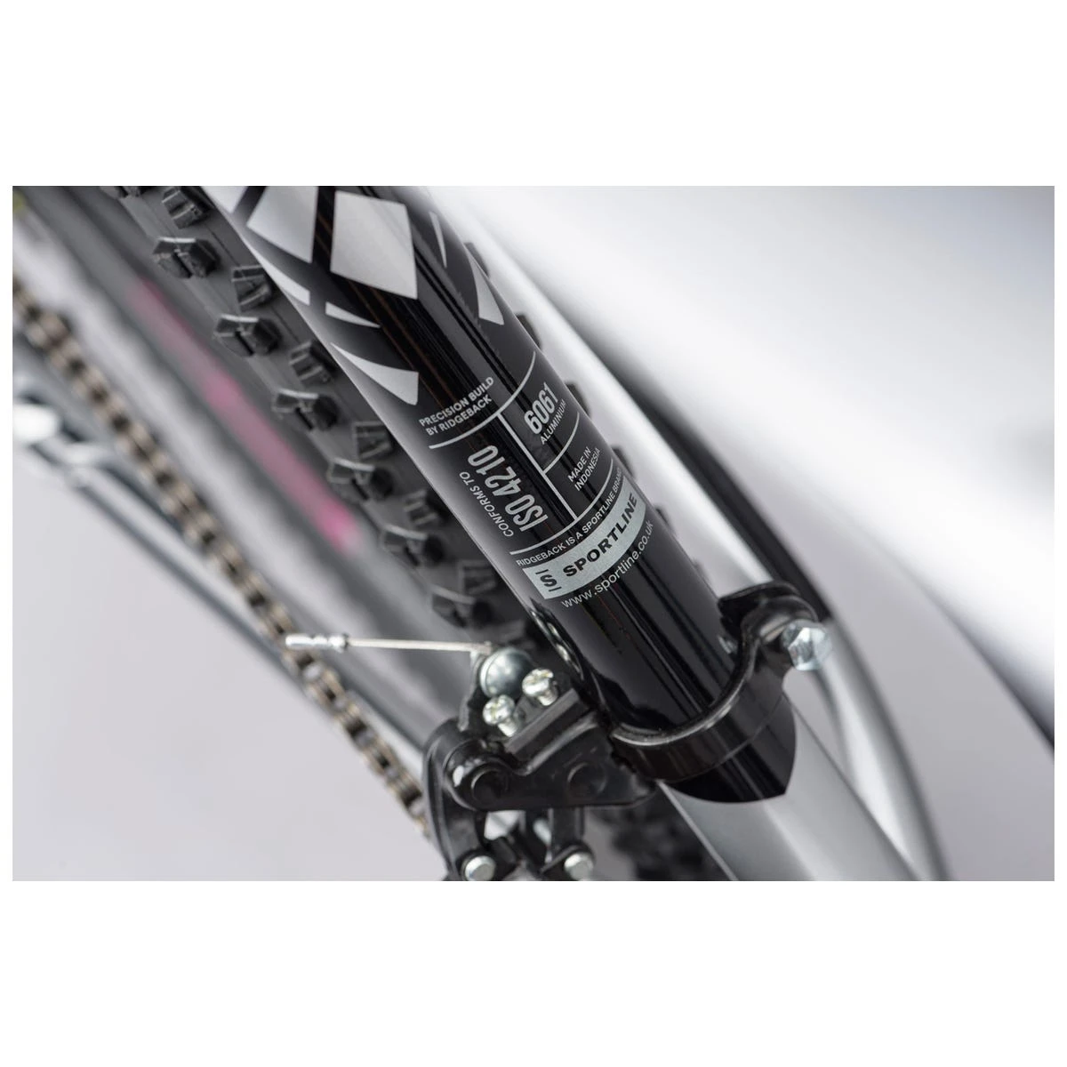 Ridgeback Terrain 1 Mountain Bike - Silver 6 Ridgeback Terrain 1 Mountain Bike - Silver - Image 6